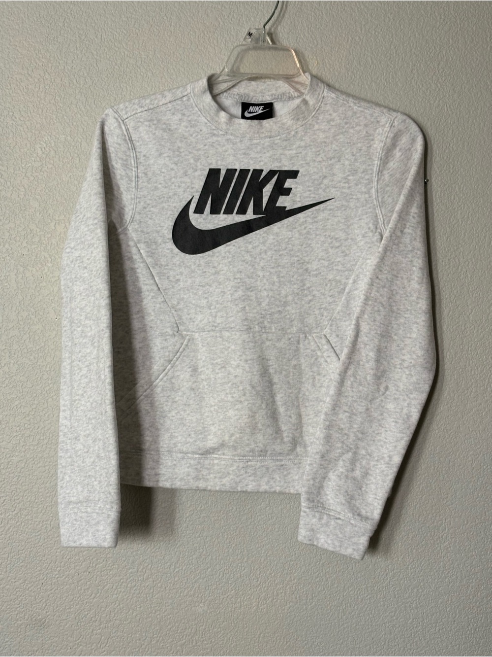 NEW Nike Kids Grey Crewneck Sweatshirt with Black Logo Sz M
